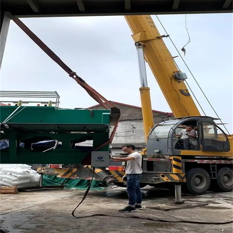 垦利大吨位吊车租赁应急保障方案|化解突发吊装需求难题